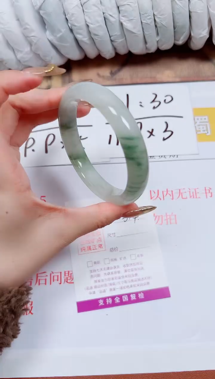 【闪购商品】石英质玉手镯未镶嵌K314-59.4