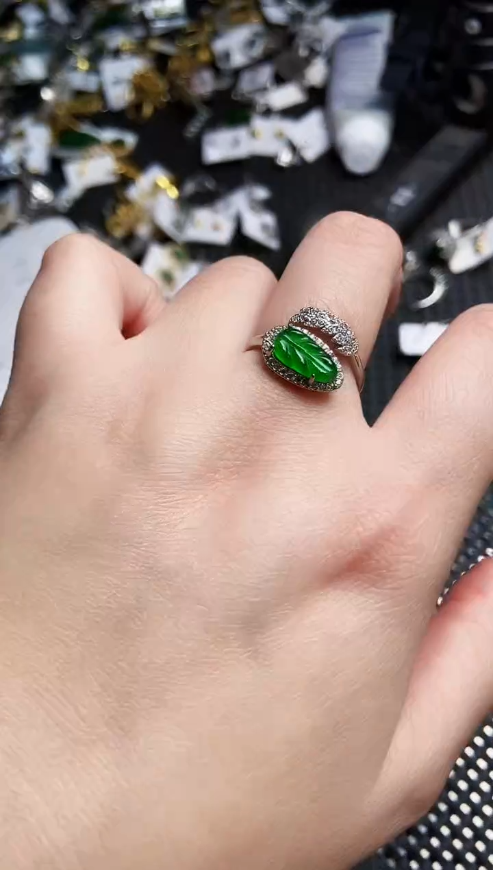 【闪购商品】翡翠戒指未镶嵌111111111