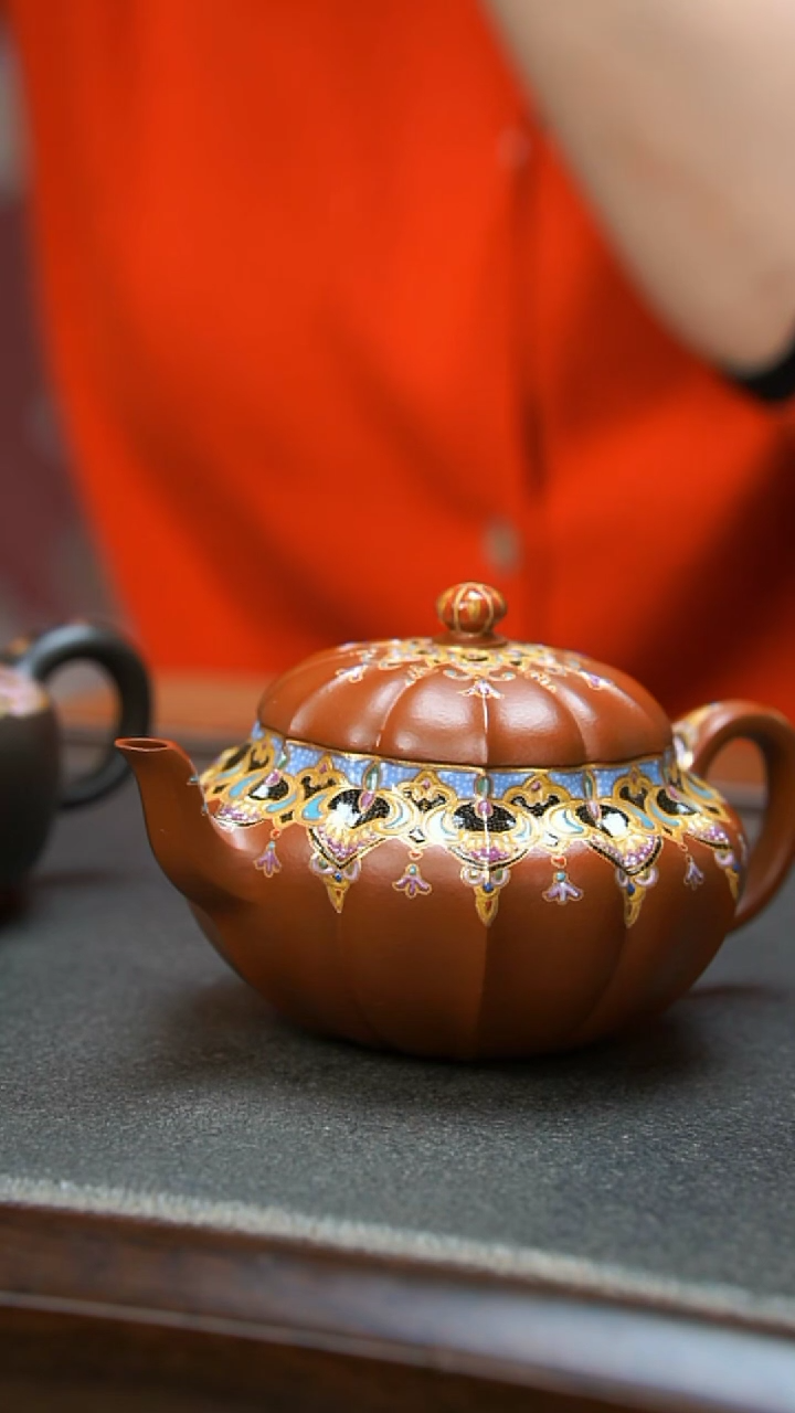 【闪购商品】紫砂茶壶君德筋纹珐琅彩壶