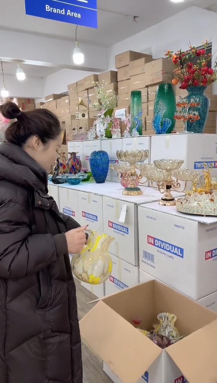 【闪购商品】无铅玻璃甄选花器-g-早45