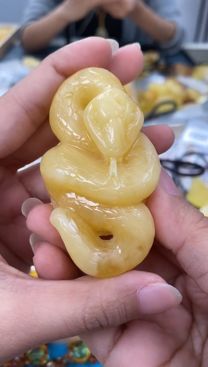 未镶嵌琥珀裸石天然琥珀蜜蜡