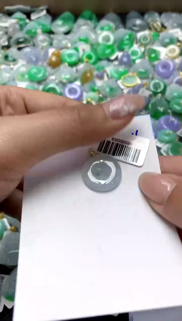 【闪购商品】翡翠颈饰18K金镶嵌111111111111111111