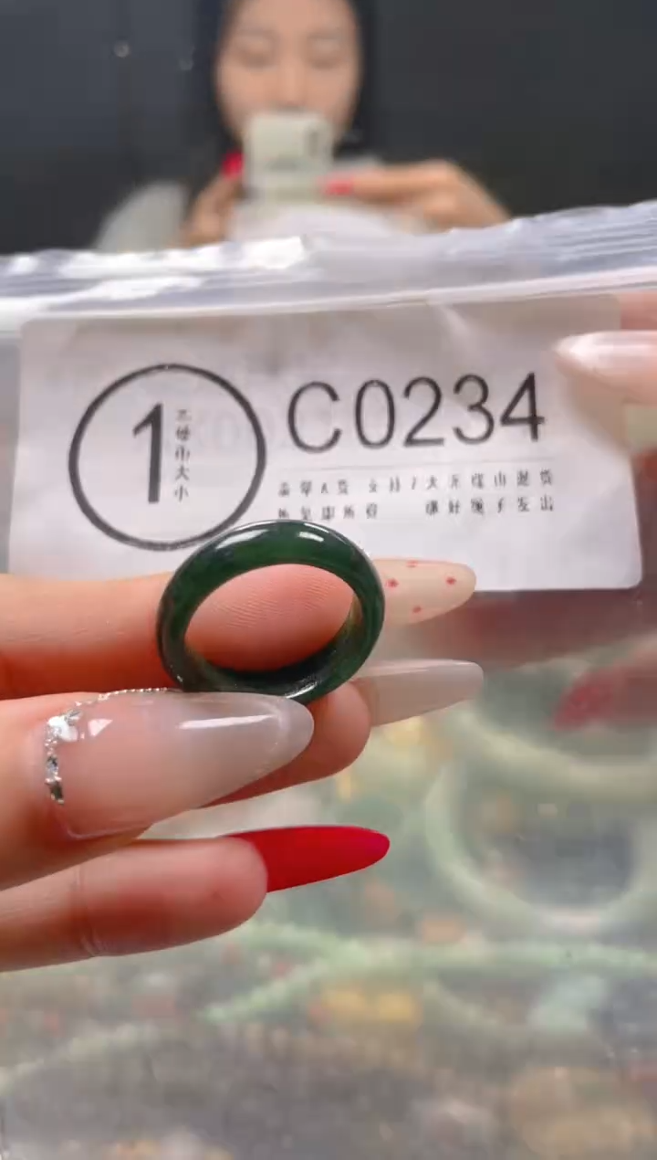 【闪购商品】翡翠颈饰未镶嵌18.8/C/翡翠A货一图一物