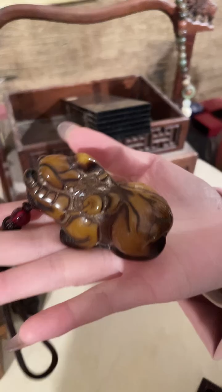 【闪购商品】蜜蜡颈饰未镶嵌老蜜貔貅