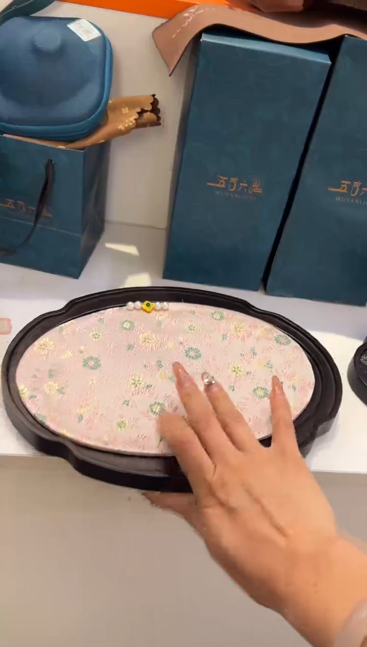 瓷片小乔闪购链接