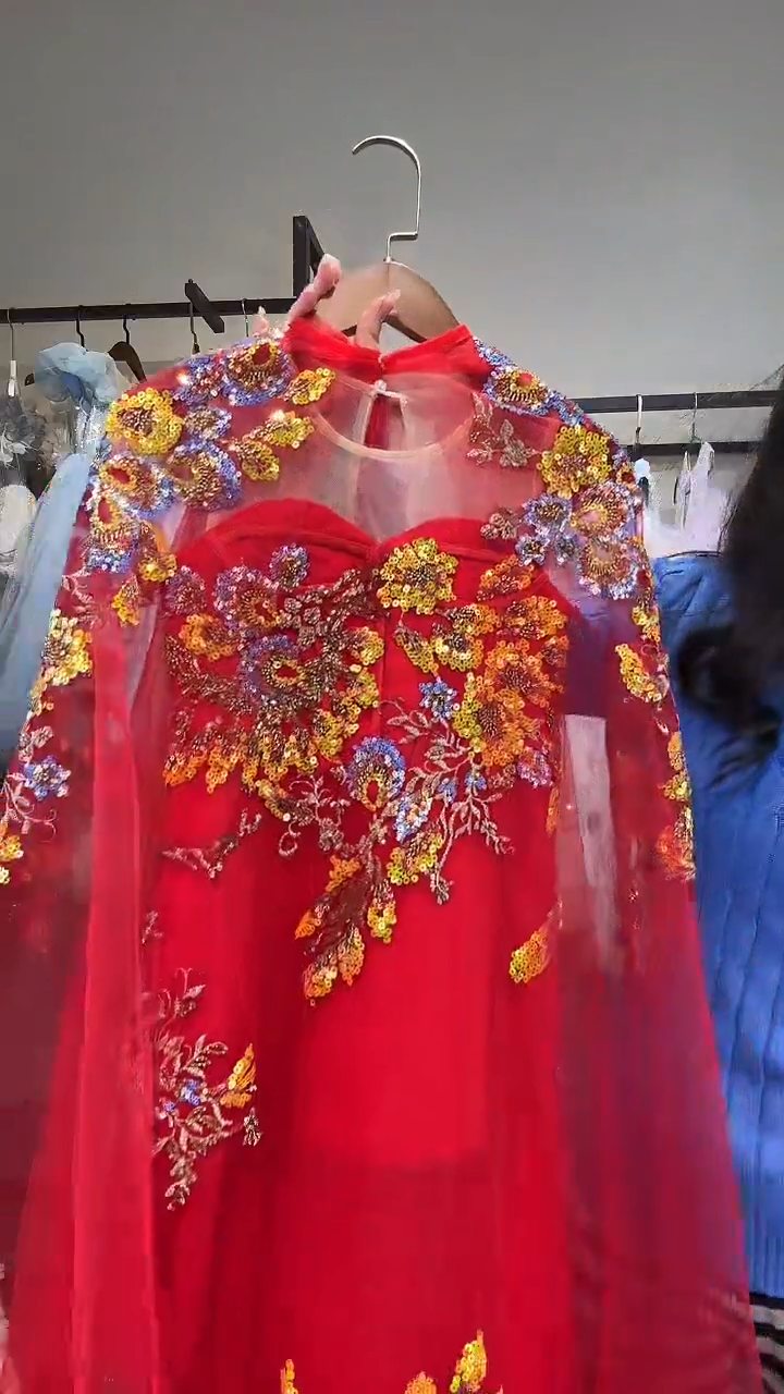 130码红色新中式长裙