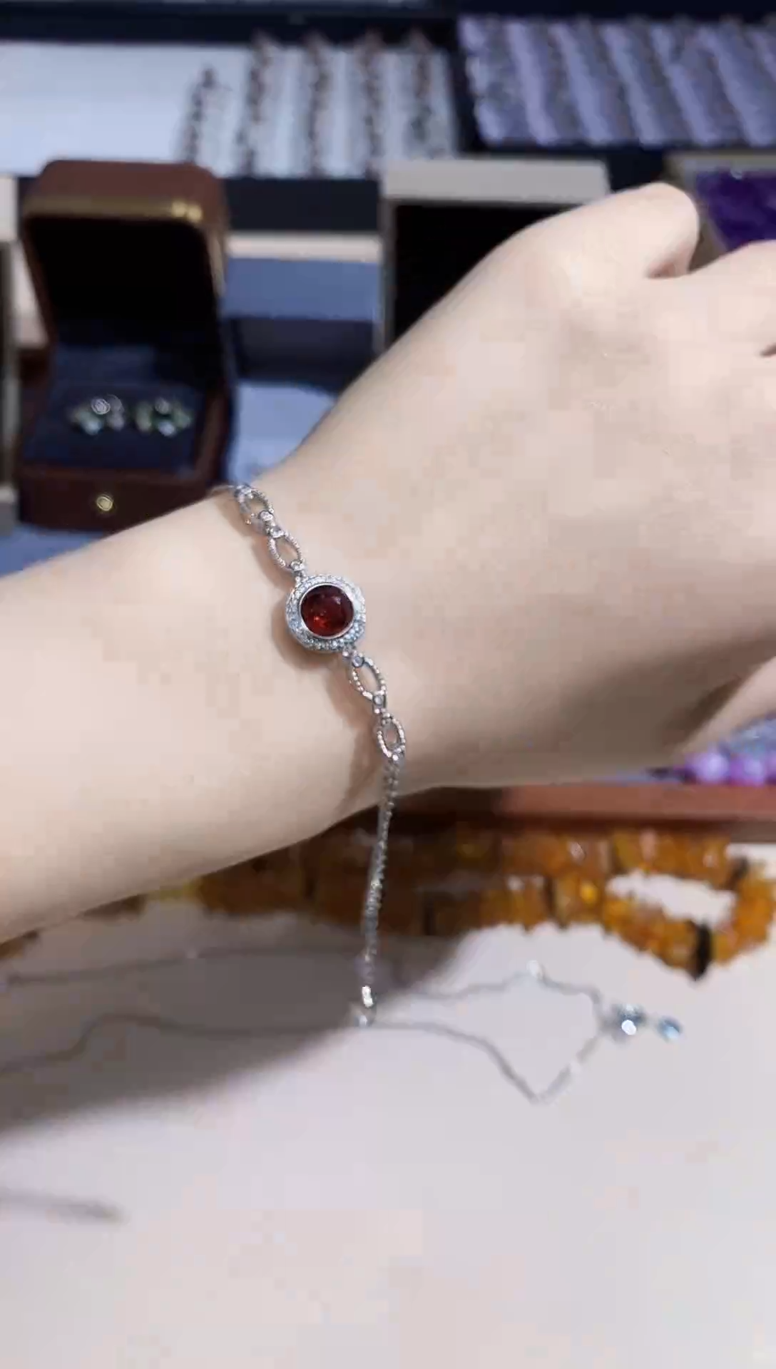 【闪购商品】石榴石手链未镶嵌多样性 发其一  【30】