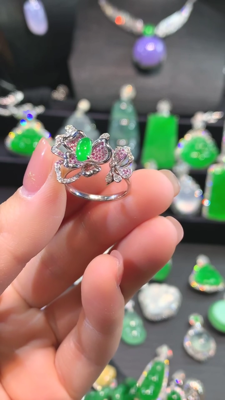 【闪购商品】翡翠戒指18K金镶嵌戒指