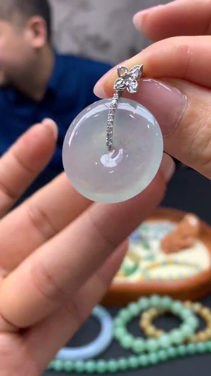 【闪购商品】翡翠颈饰18K金镶嵌50-天然翡翠