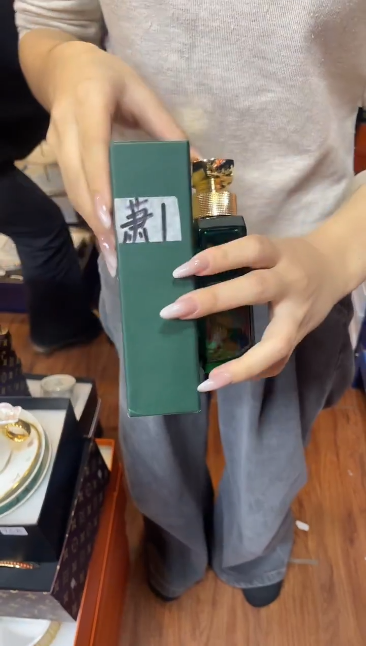 杯鸿辉家品牌瓷器，京东包邮！