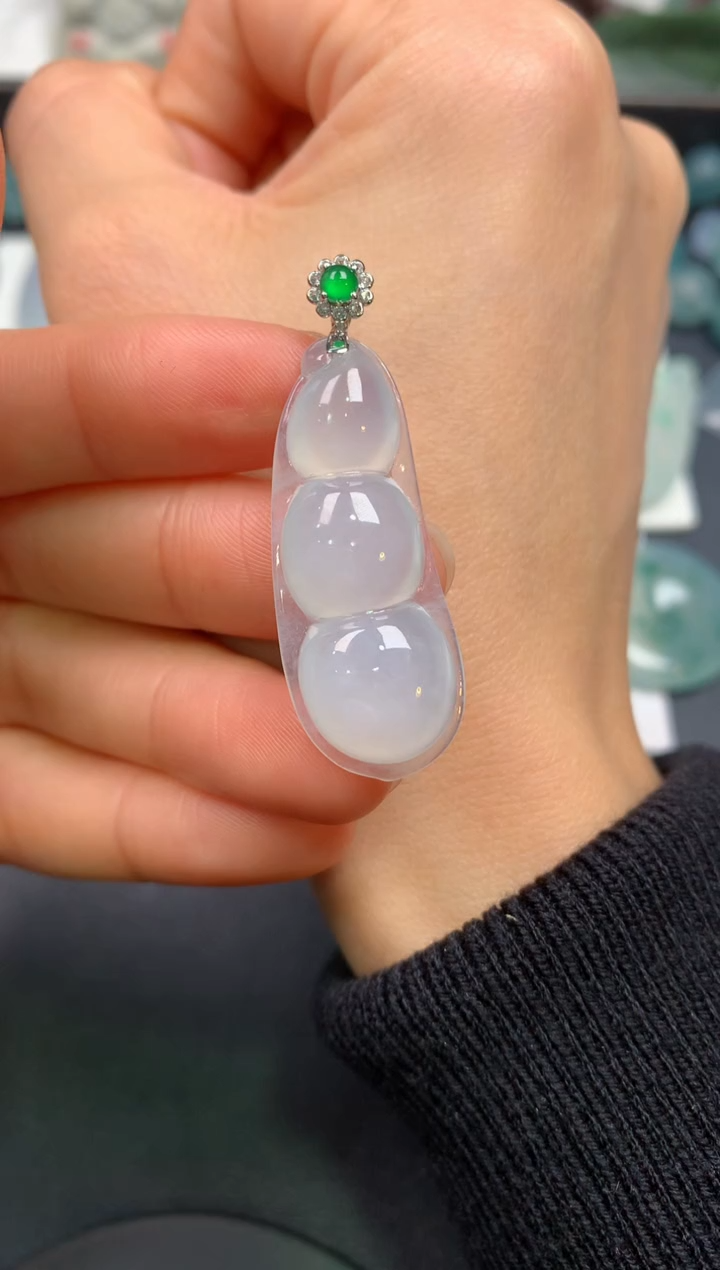 【闪购商品】翡翠颈饰18K金镶嵌0984895712