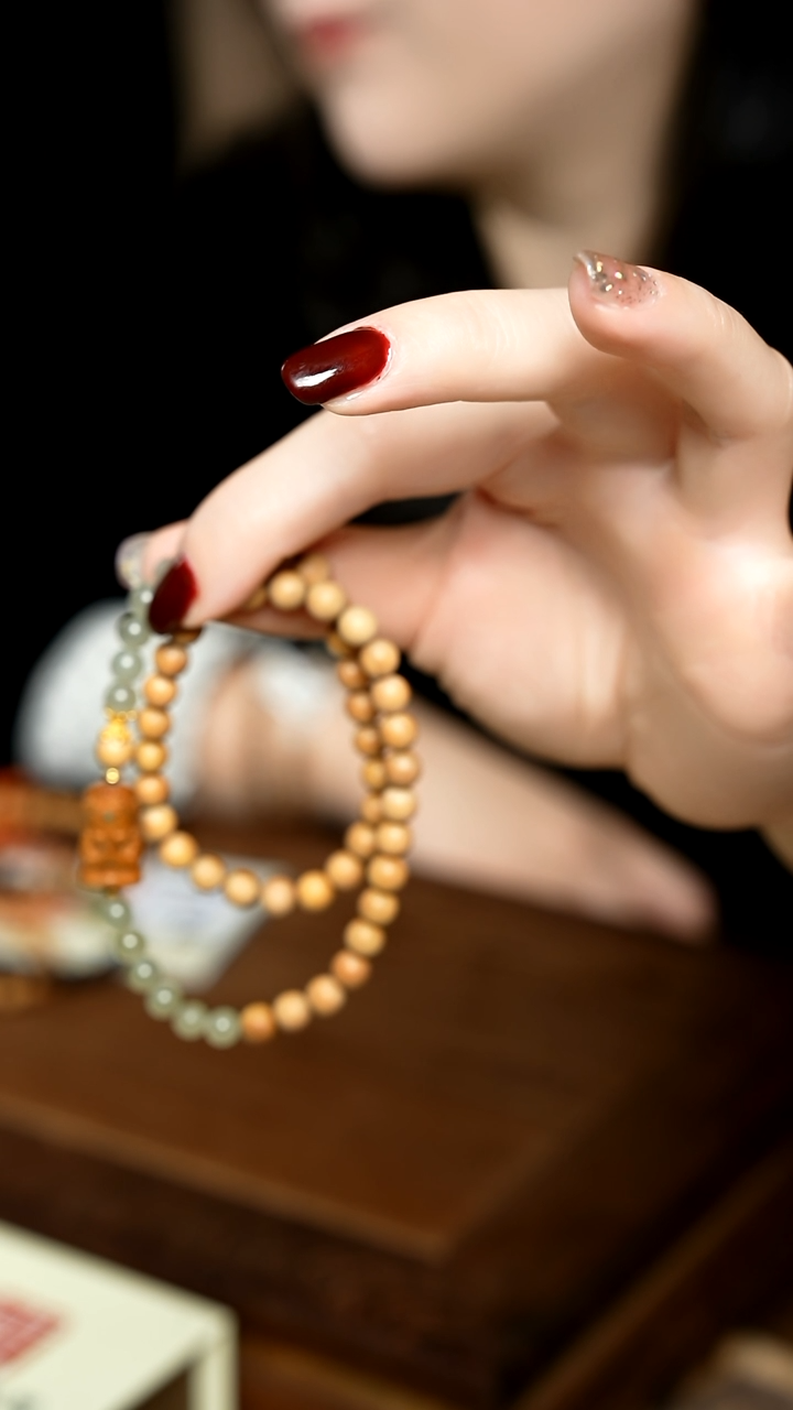 【闪购商品】檀香木手串/手链扎基女神