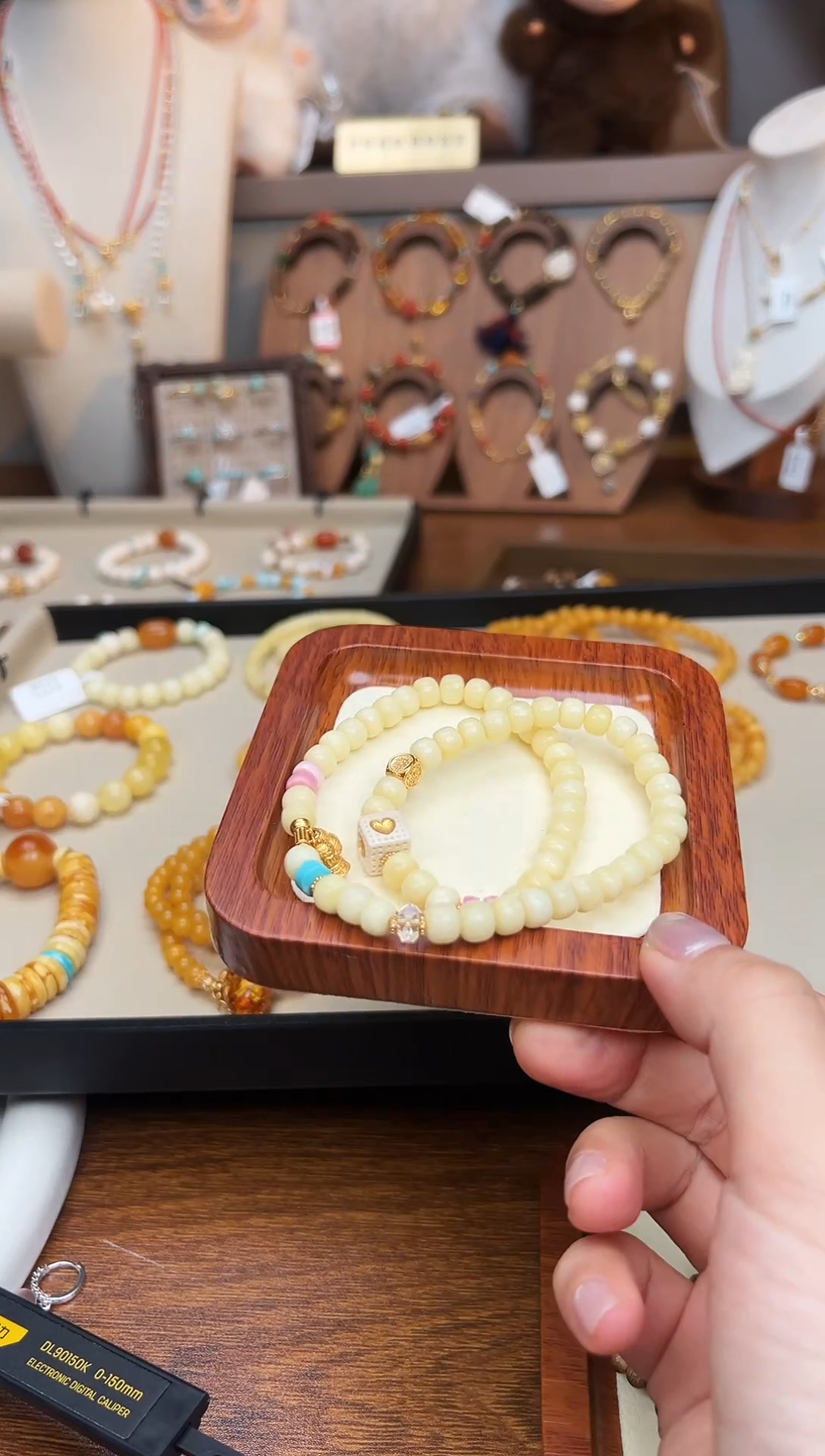 蜜蜡颈饰未镶嵌可****~多样性发一