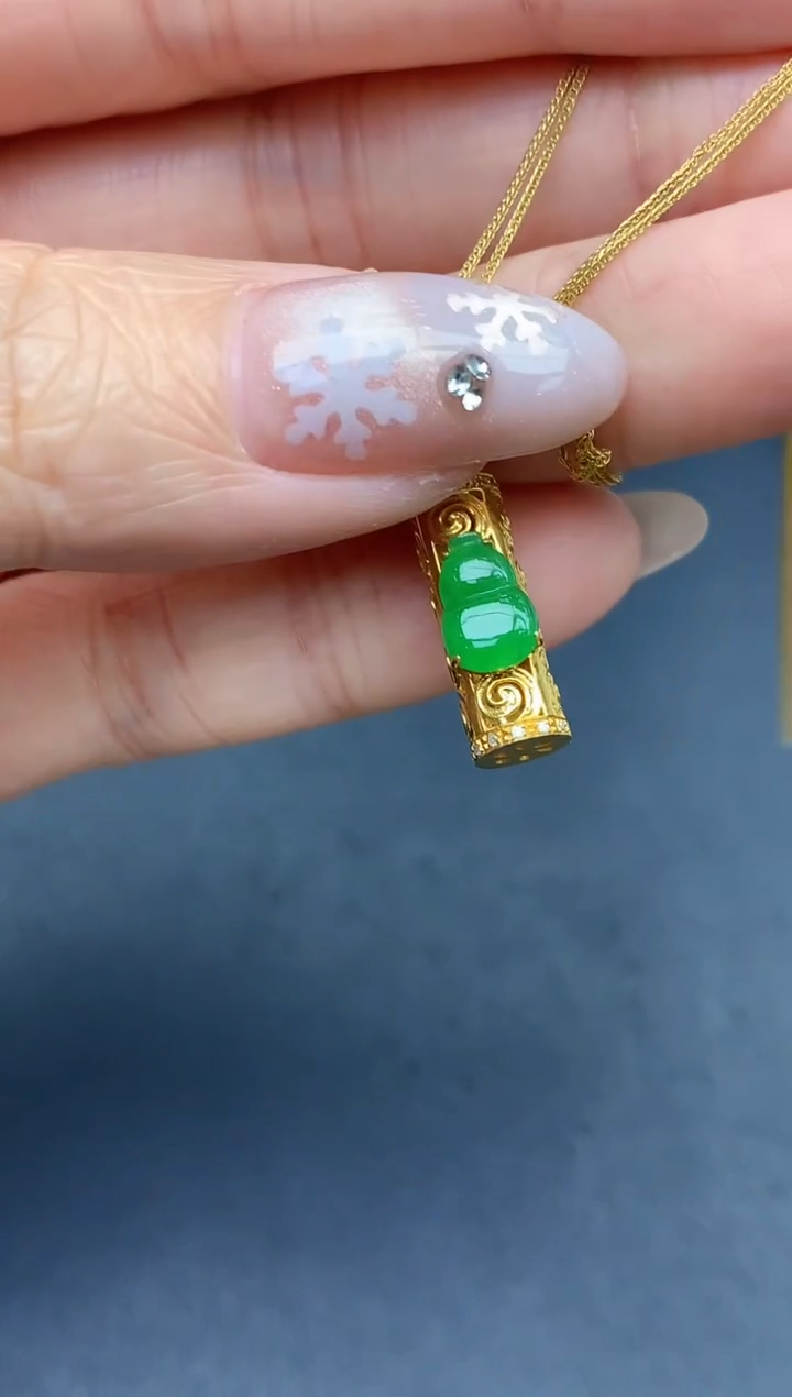 颈饰18K金镶嵌翡翠夏*445-中国好珍宝