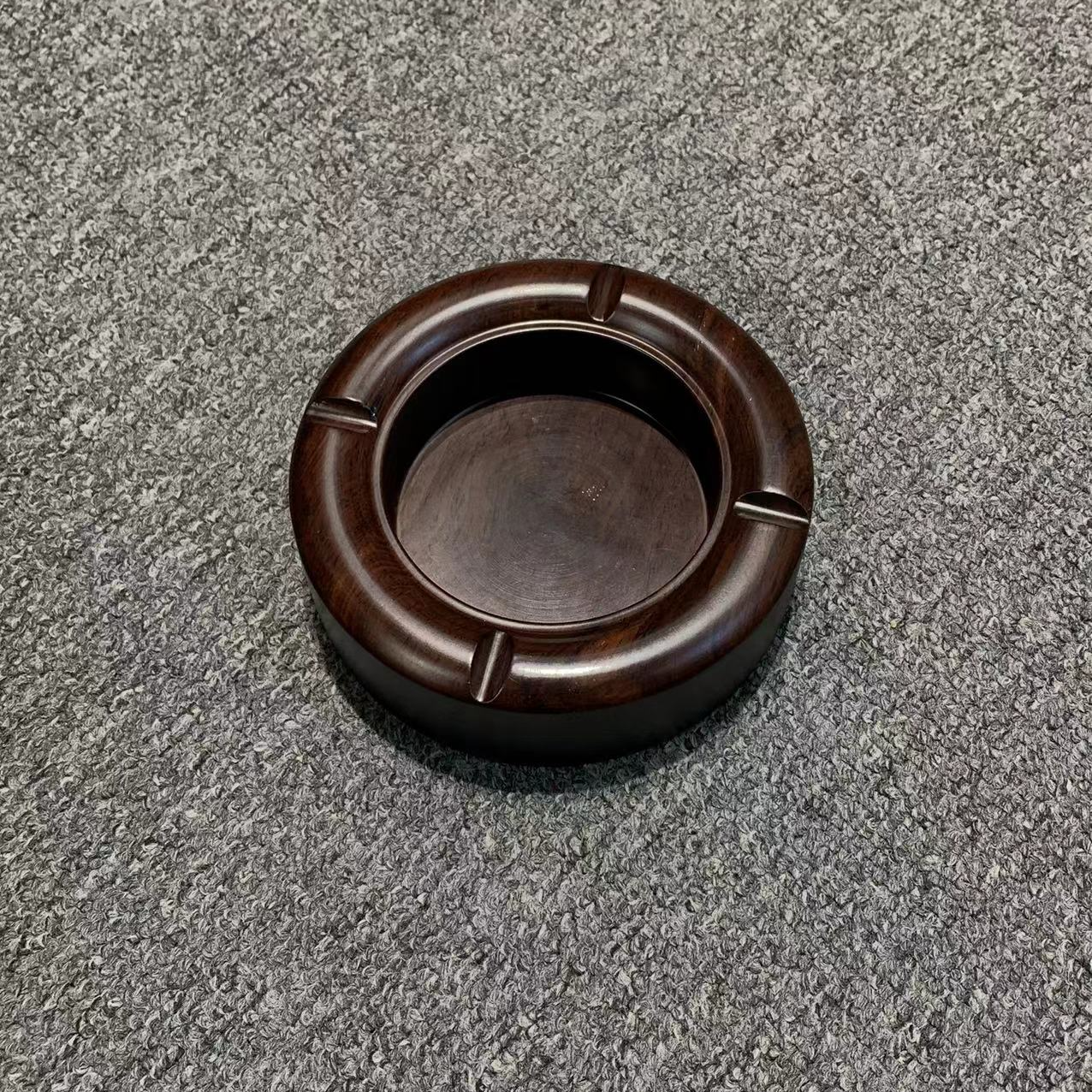 【福利品】家具辅料黑檀烟灰缸12CM复古创意