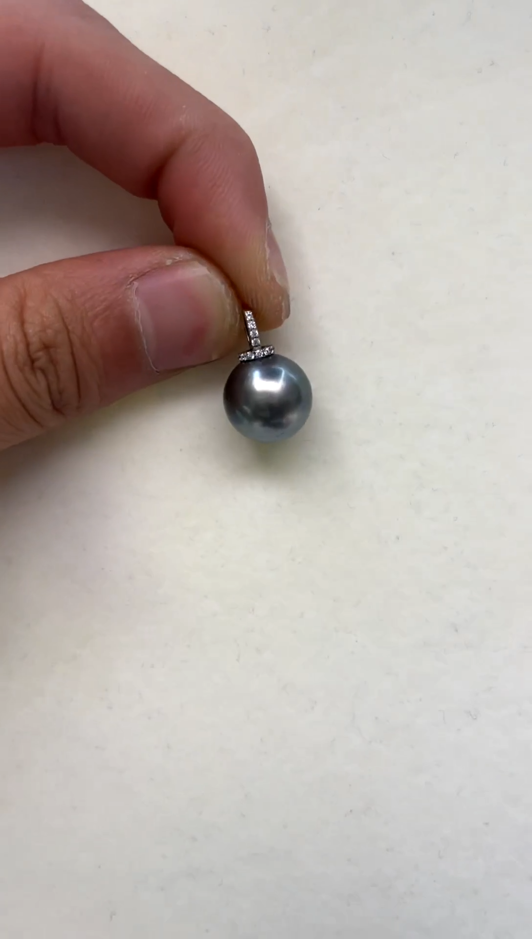 颈饰18K金镶嵌海水珍珠12-13