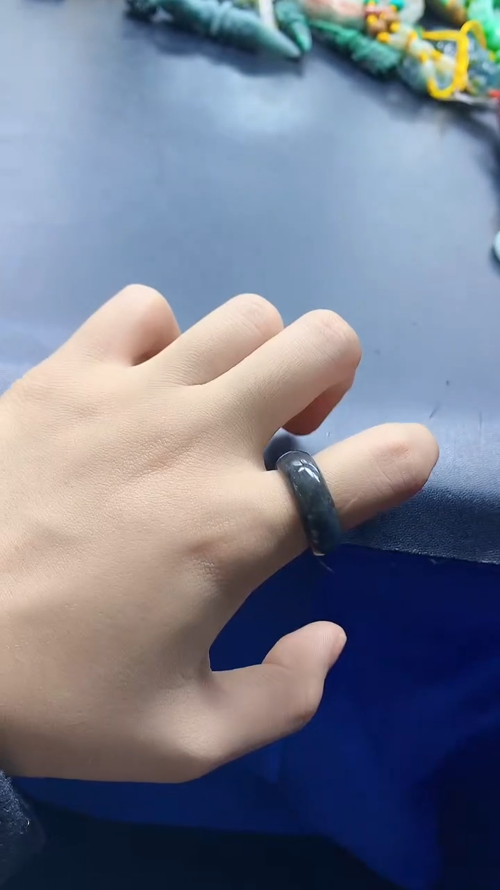 颈饰未镶嵌翡翠天然缅甸a货翡翠17.5