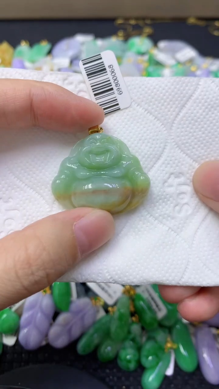 颈饰18K金镶嵌翡翠天然缅甸翡翠A货
