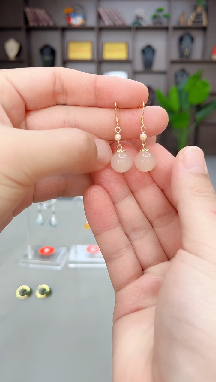 未镶嵌耳饰玛瑙/玉髓218000