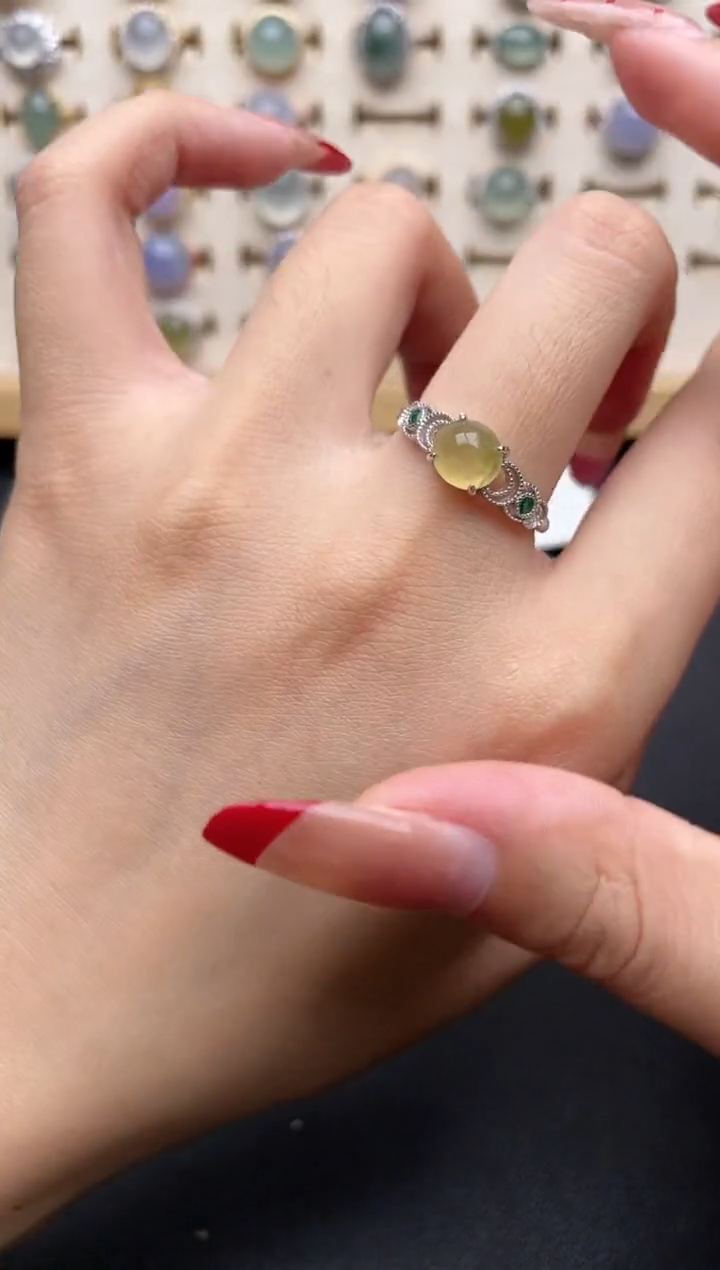 【闪购商品】翡翠戒指银S925镶嵌一物一证一礼盒