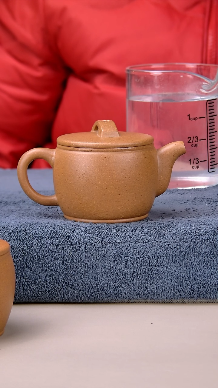 【闪购商品】紫砂茶壶140/150梨皮黄段汉娃 