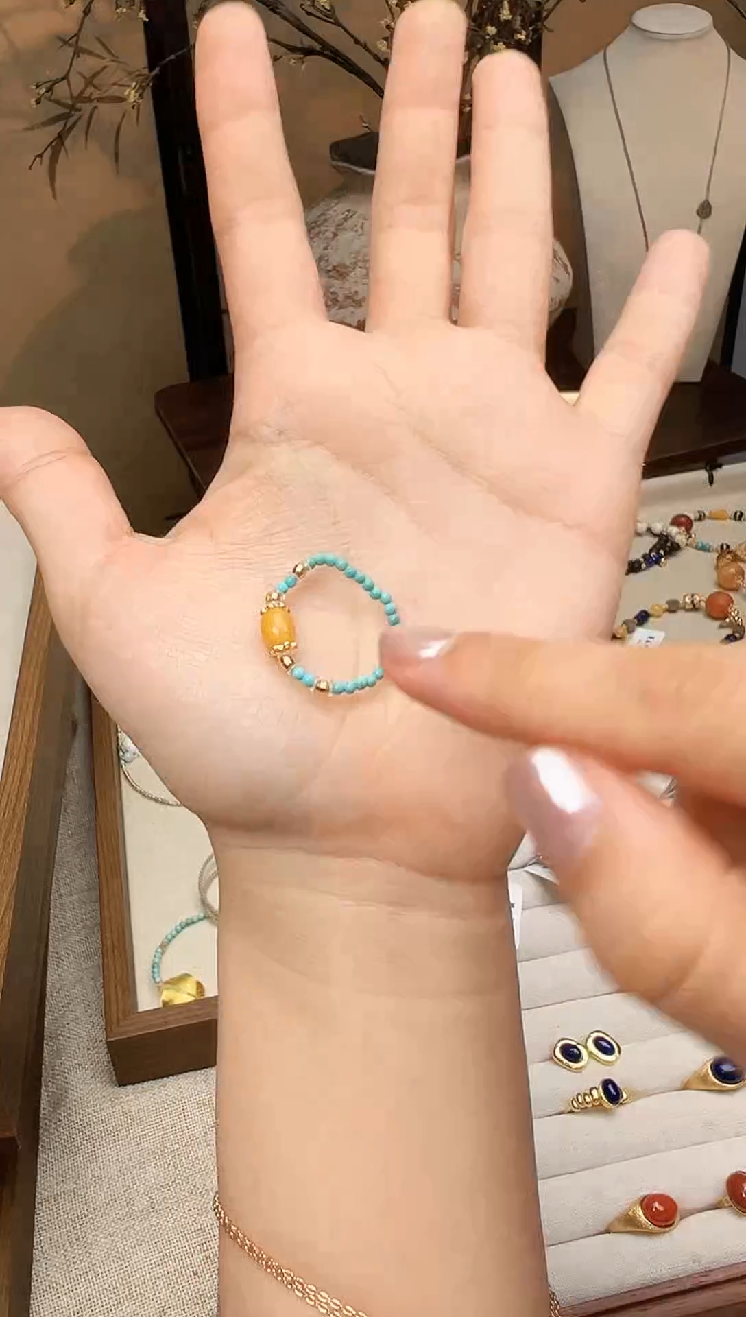 未镶嵌琥珀戒指多样性发一