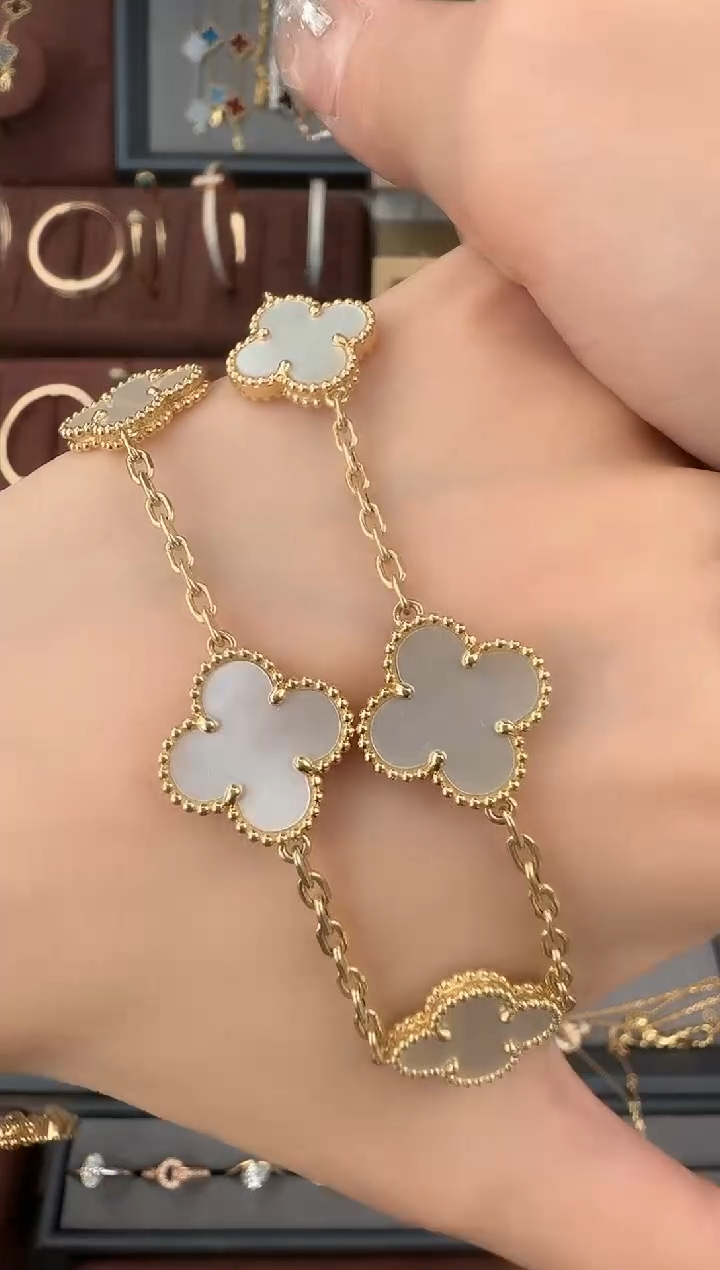 【闪购商品】贝壳手链18K金镶嵌白五花手链（高定款）