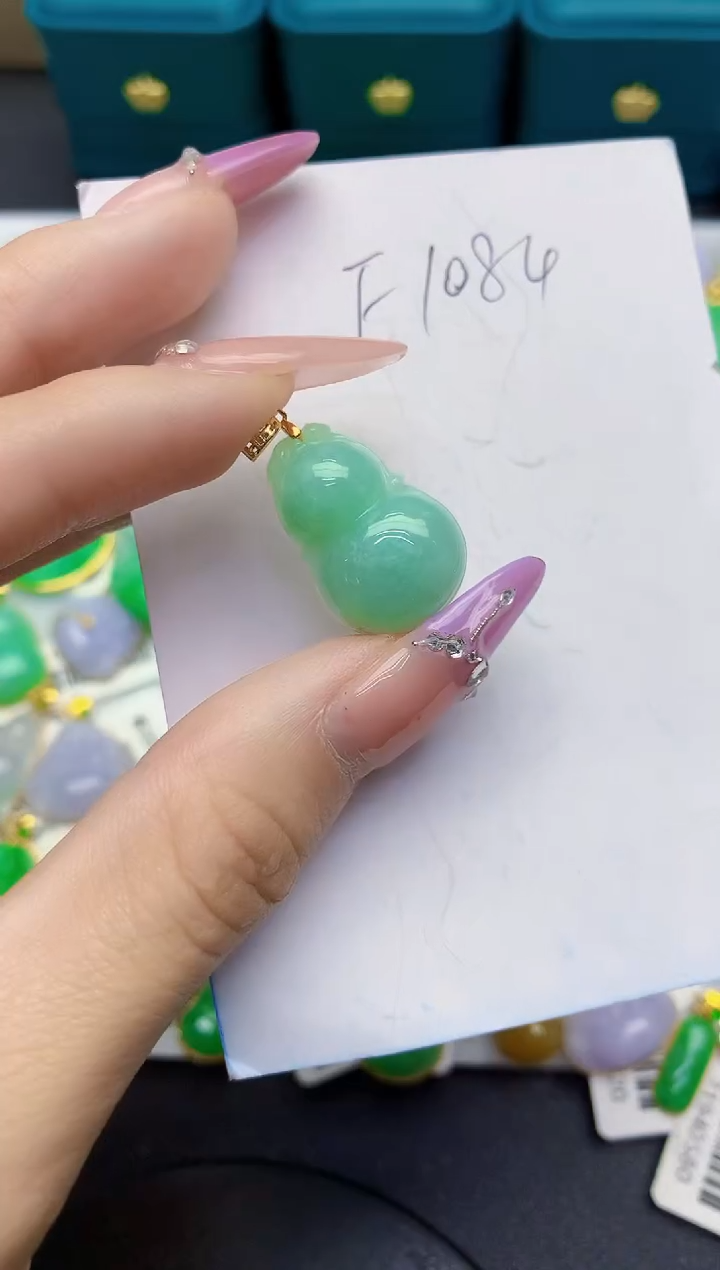 翡翠未镶嵌颈饰缅甸天然翡翠A货