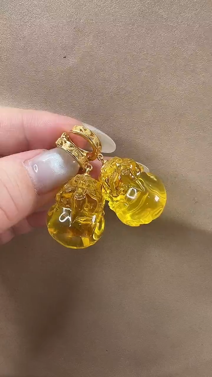 琥珀颈饰未镶嵌耳环