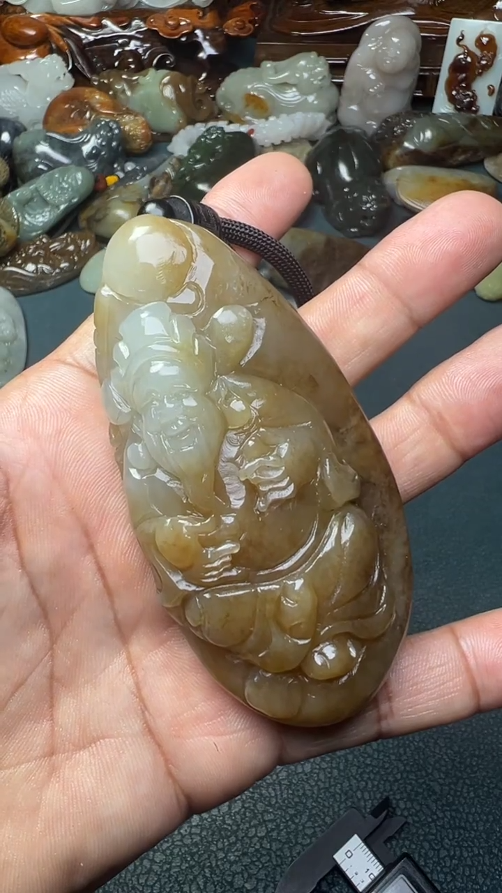 未镶嵌和田玉把件-