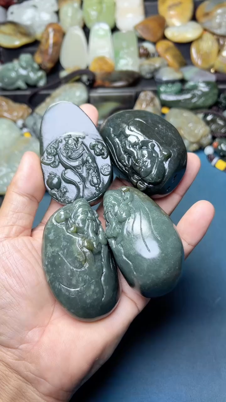 未镶嵌和田玉把件4