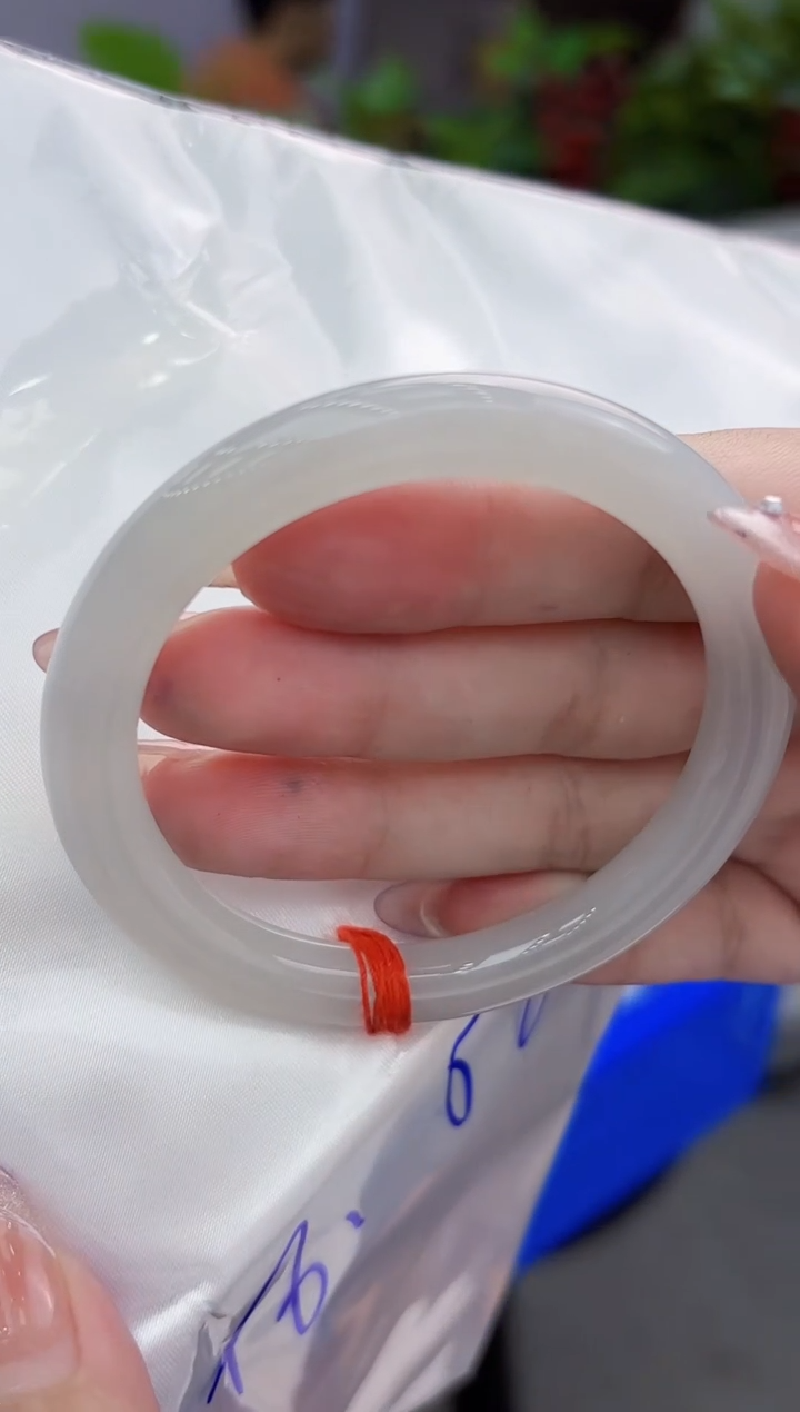 【闪购商品】翡翠手镯未镶嵌翡翠手镯