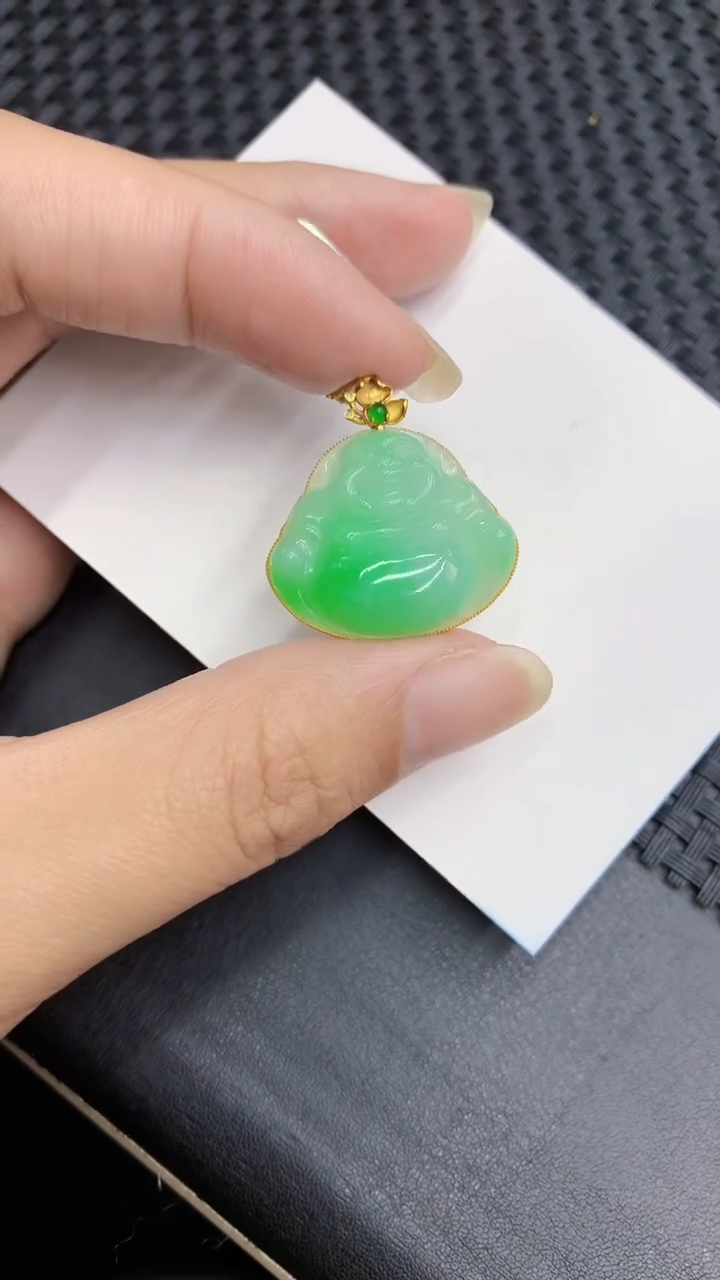 【闪购商品】翡翠颈饰18K金镶嵌            8