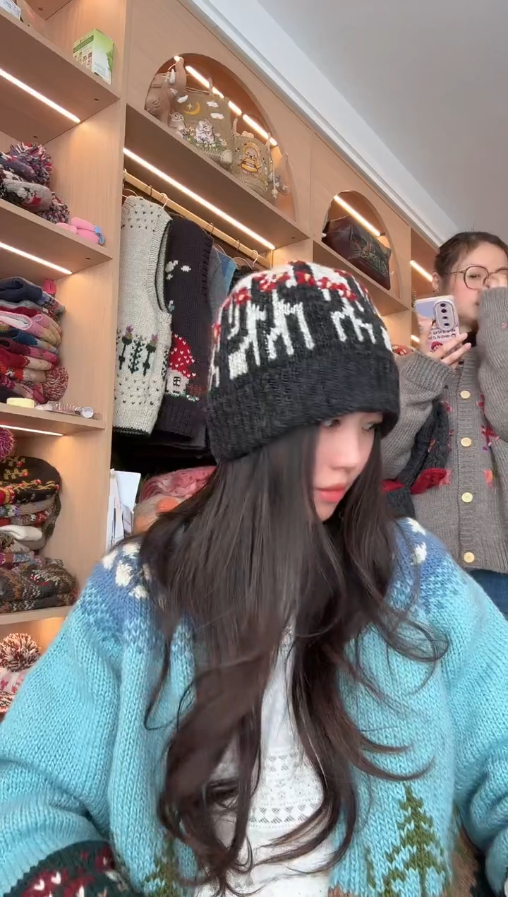 羊毛美利奴黑灰仙人掌帽