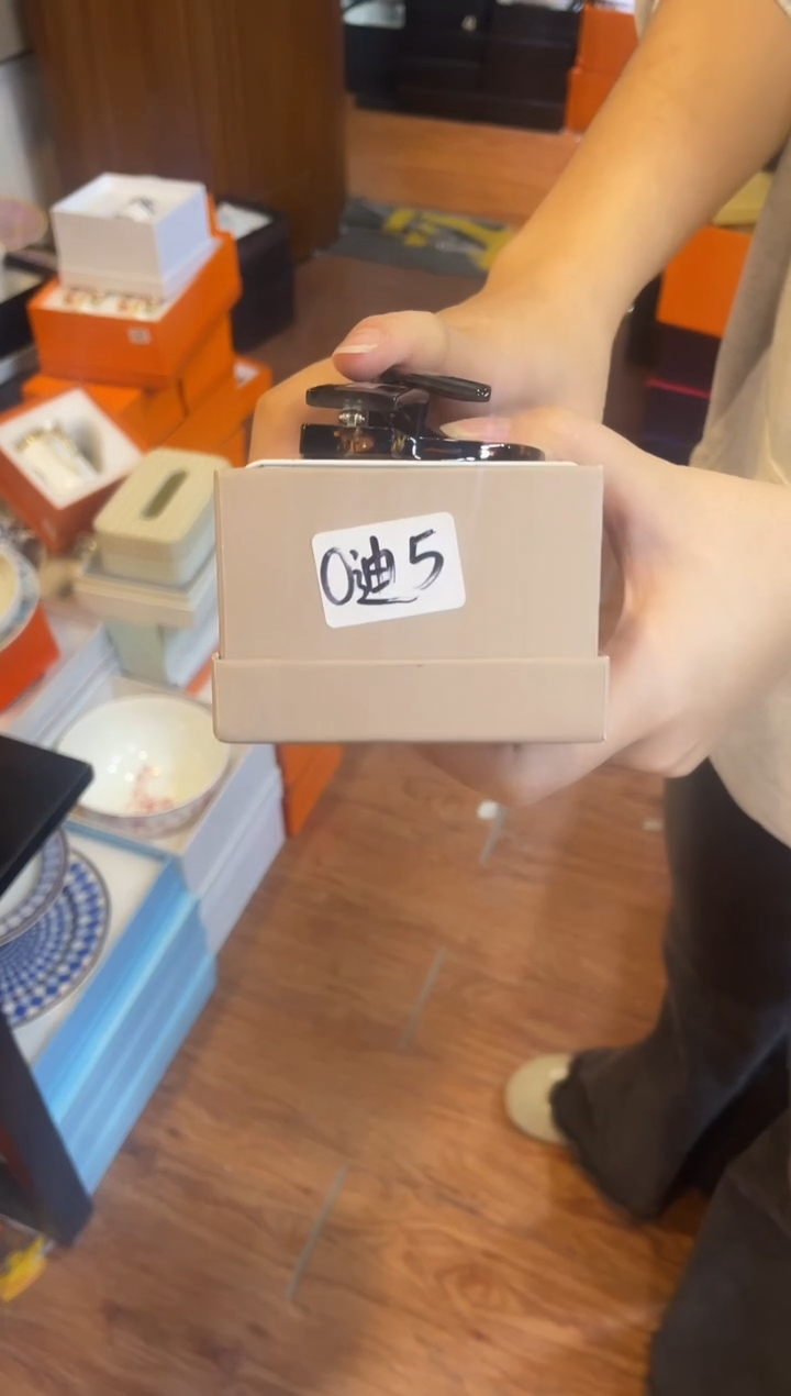 杯鸿辉家品牌瓷器，京东包邮！