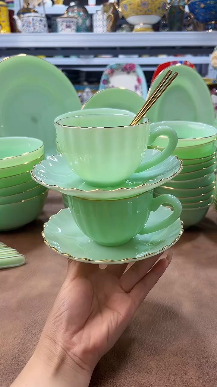 玉瓷咖啡杯2只餐具