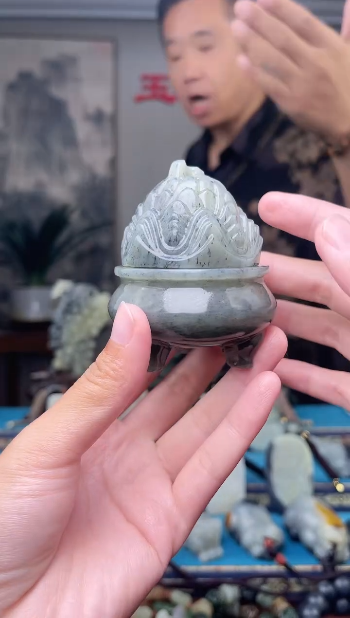 和田玉未镶嵌挂件1