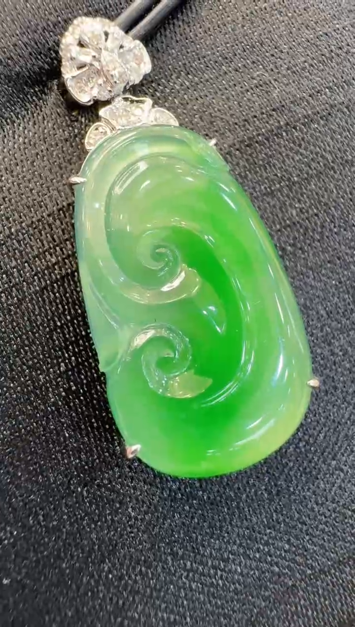 【闪购商品】翡翠吊坠(不含链)18K金镶嵌多样性团购发一件