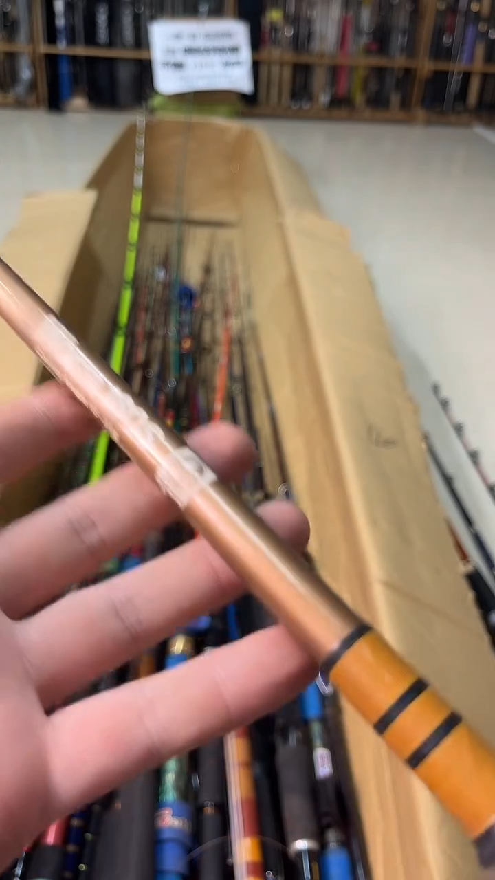 沈*水中古鱼竿，实物以直播间为准