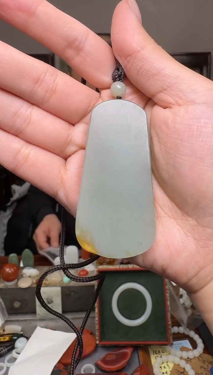 【闪购商品】和田玉挂件未镶嵌2011