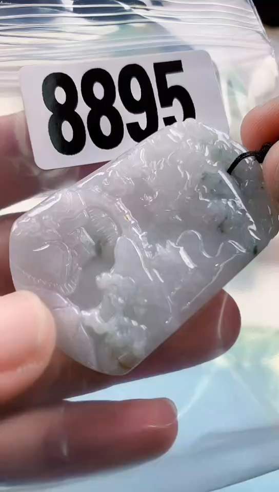 【闪购商品】翡翠挂件未镶嵌天然翡翠吊坠挂件