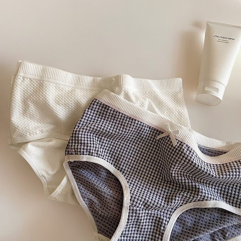 女士格子内裤简约舒适透气纯欲中腰少女可爱小清新棉裆学生三角裤