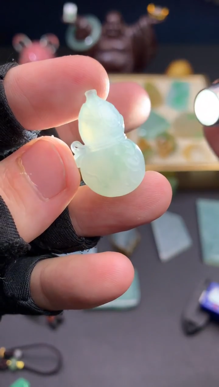 颈饰未镶嵌翡翠天然翡翠葫芦