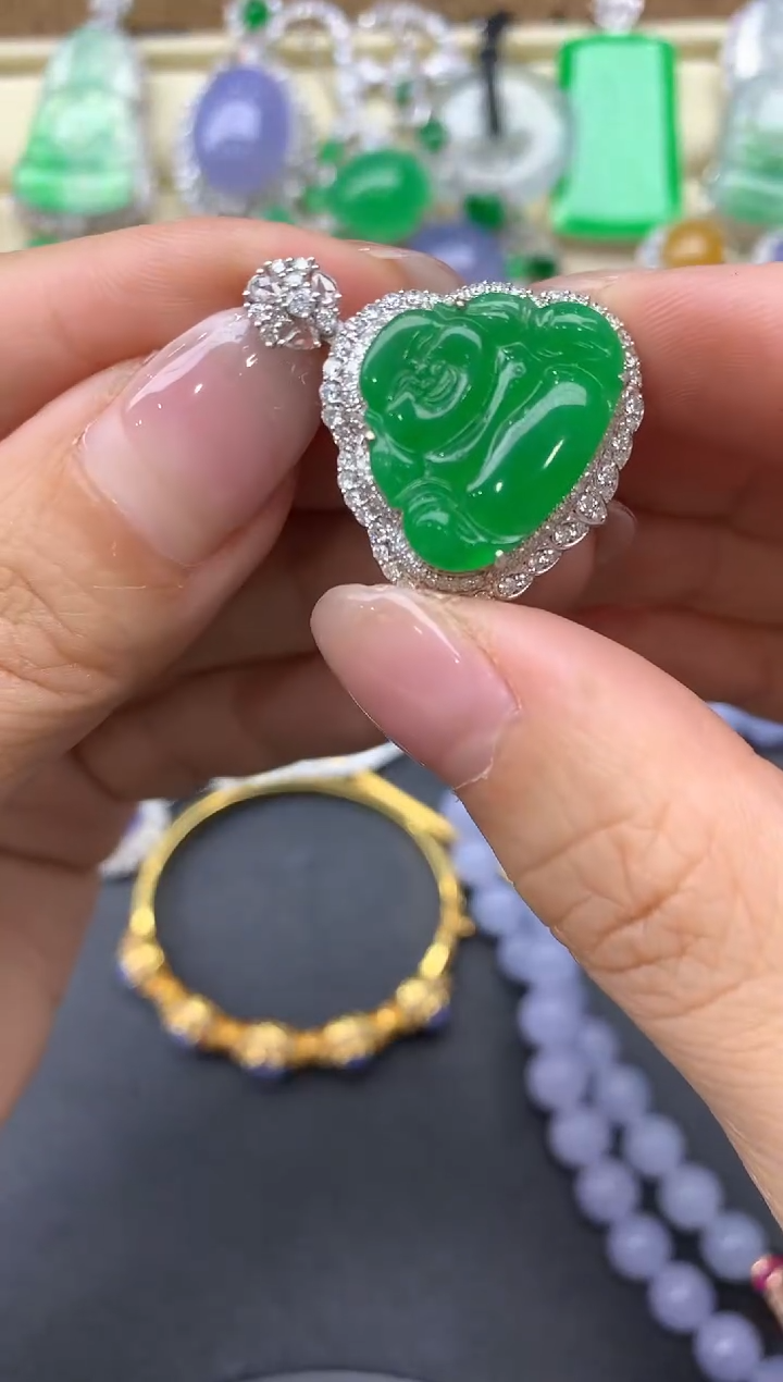 【闪购商品】翡翠颈饰18K金镶嵌638-中国好珍宝