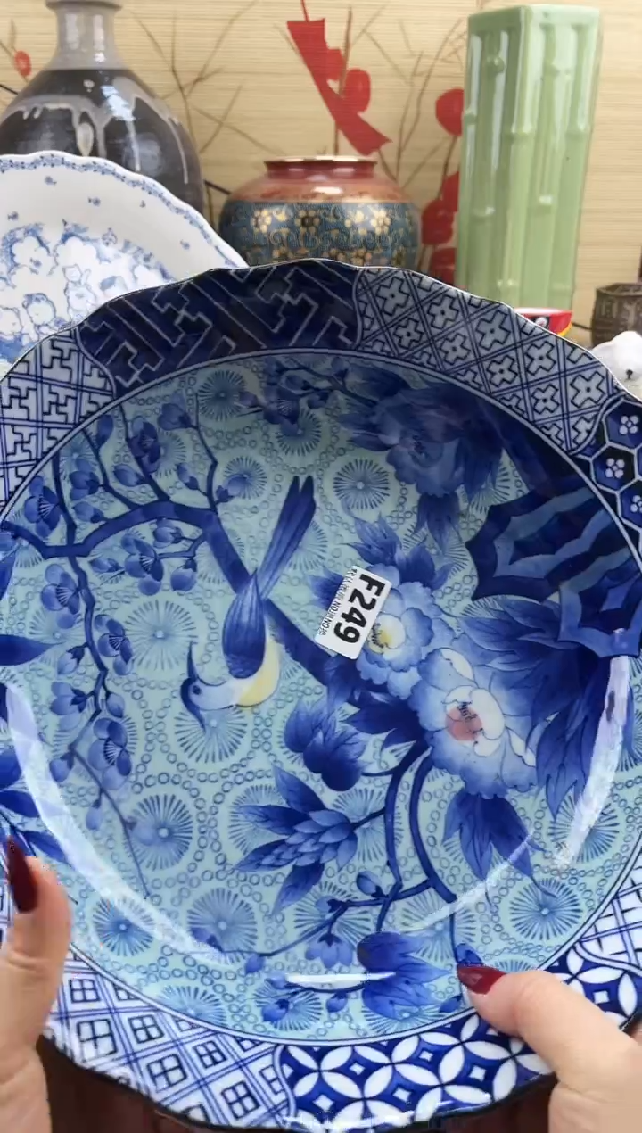 疯****姐==============f249