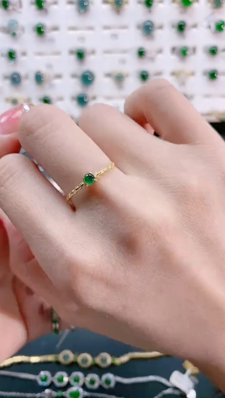 【闪购商品】翡翠戒指银S925镶嵌天然翡翠