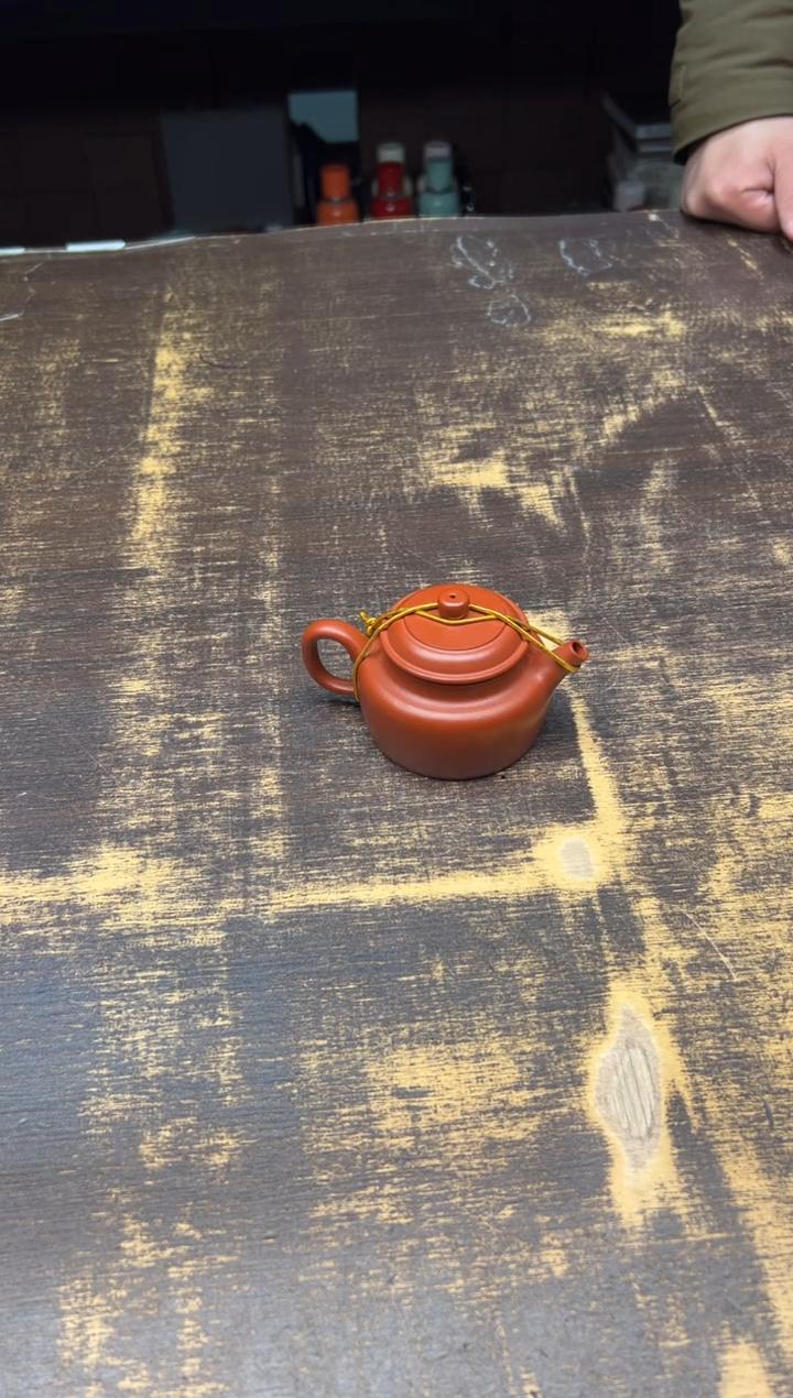 【闪购商品】/汤华刚大红袍德钟壶