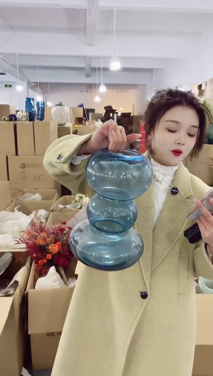 【闪购商品】无铅玻璃私花主义花瓶微瑕-DEE2