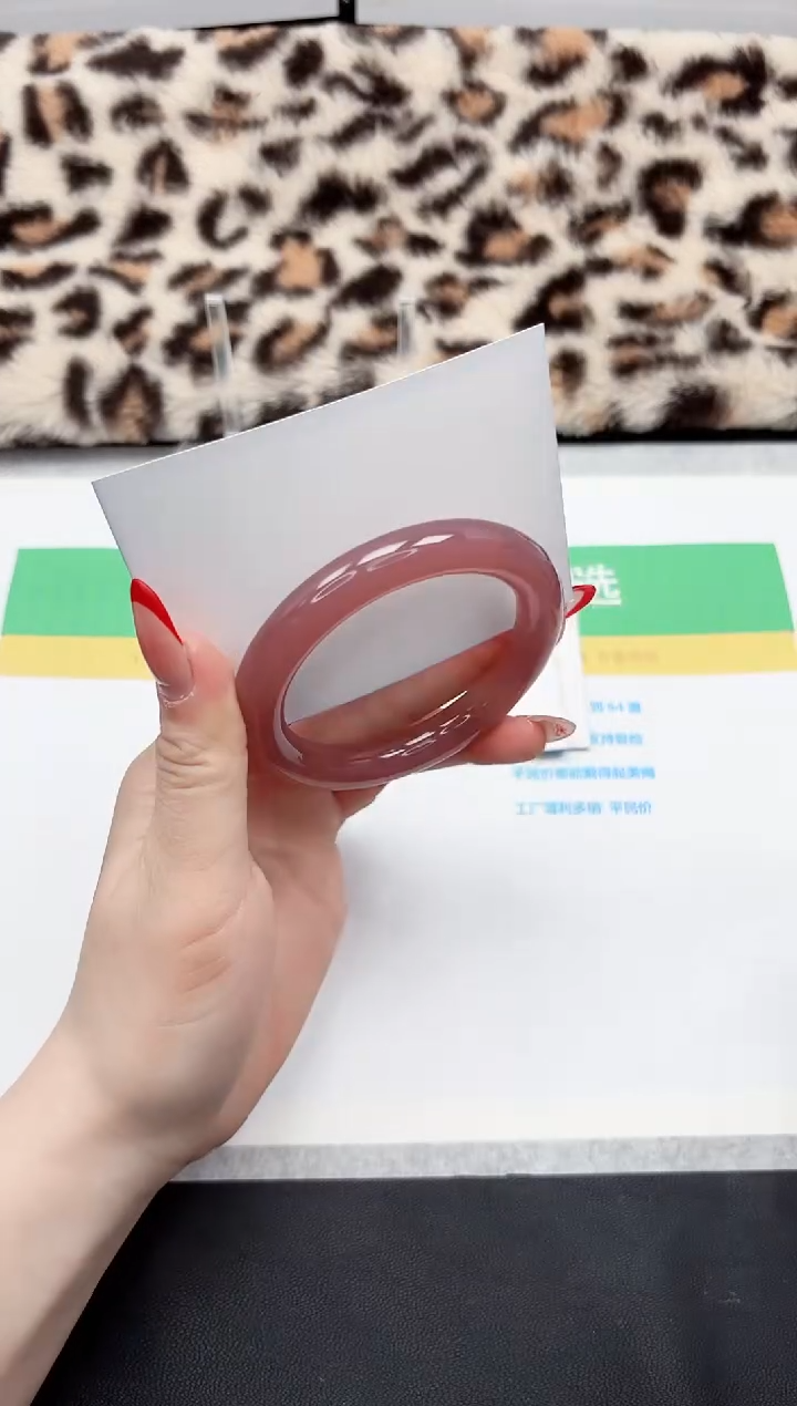 【闪购商品】石英质玉手镯未镶嵌116-55.2