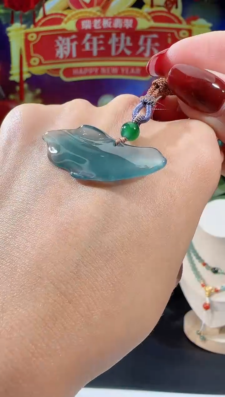 【闪购商品】翡翠吊坠(不含链)未镶嵌鱼